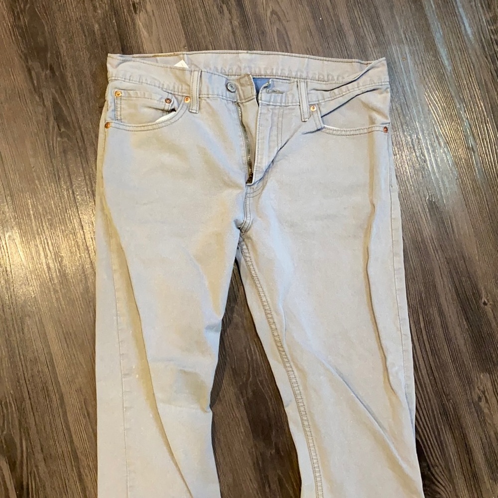 Levi jeans